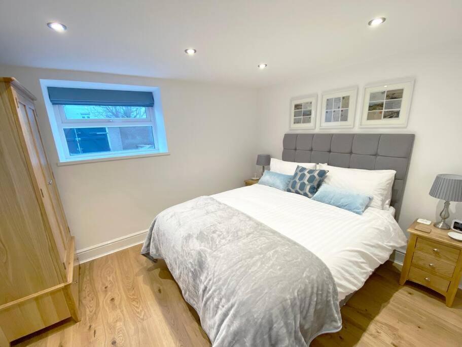 Llandudno, Private Parking Near To Beach, Pier & Shops Apartment Llandudno